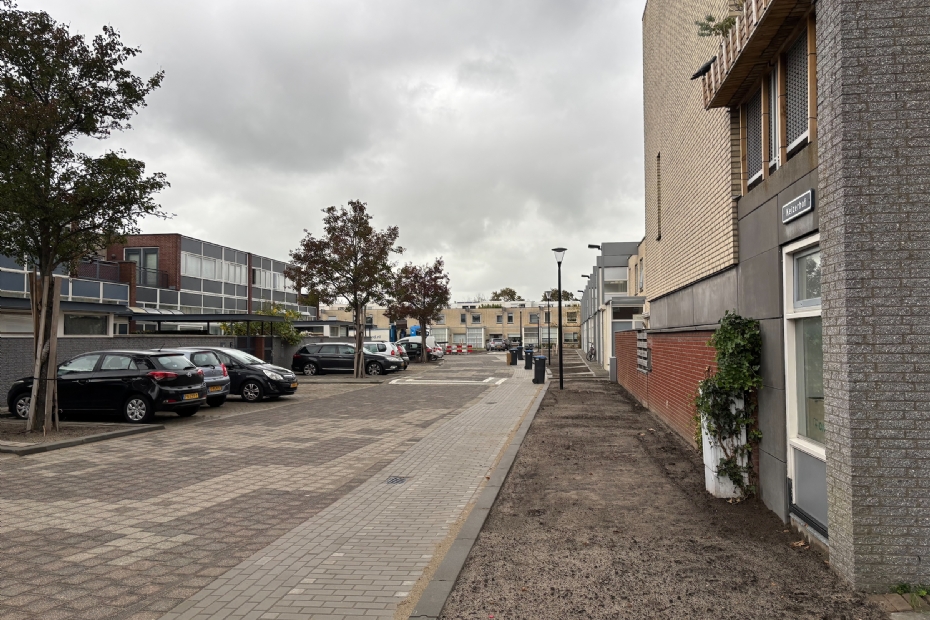 Keizerhof receives new planting beds Keizerhof receives new planting beds